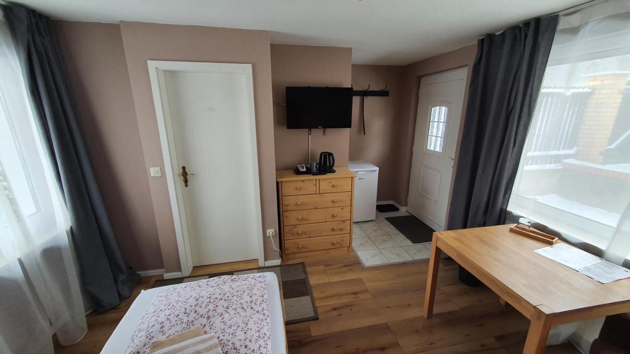 Pension Am Silberberg Gartz Esterno foto